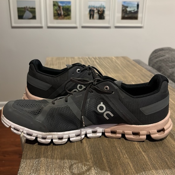 On Running Womens Cloudflow Mesh Rock Rose Trainers - Picture 3 of 5